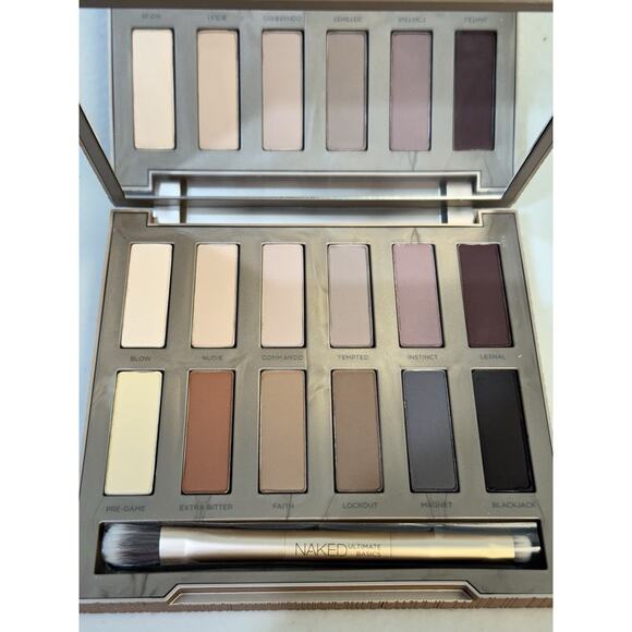 Urban Decay Naked Ultimate Basics Matte Neutrals Eye Shadow Palette New RARE - Picture 5 of 5